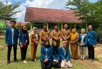 Kunjungan mahasiswa Universitas Lampung (UNILA) ke SMPN Satu Atap 01 Simpang Pematang (8) Kunjungan mahasiswa Universitas Lampung (UNILA) ke SMPN Satu Atap 01 Simpang Pematang (8)