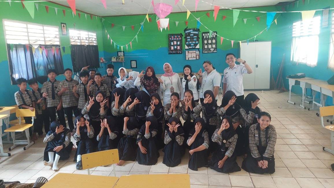 Kegiatan Rutin Posyandu Remaja di SMPN Satu Atap 01 Simpang Pematang (4)